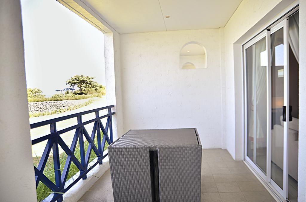 Thunderbird Resorts - Poro Point San Fernando City  Екстериор снимка