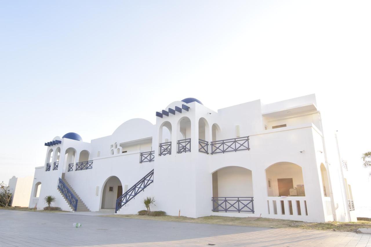Thunderbird Resorts - Poro Point San Fernando City  Екстериор снимка